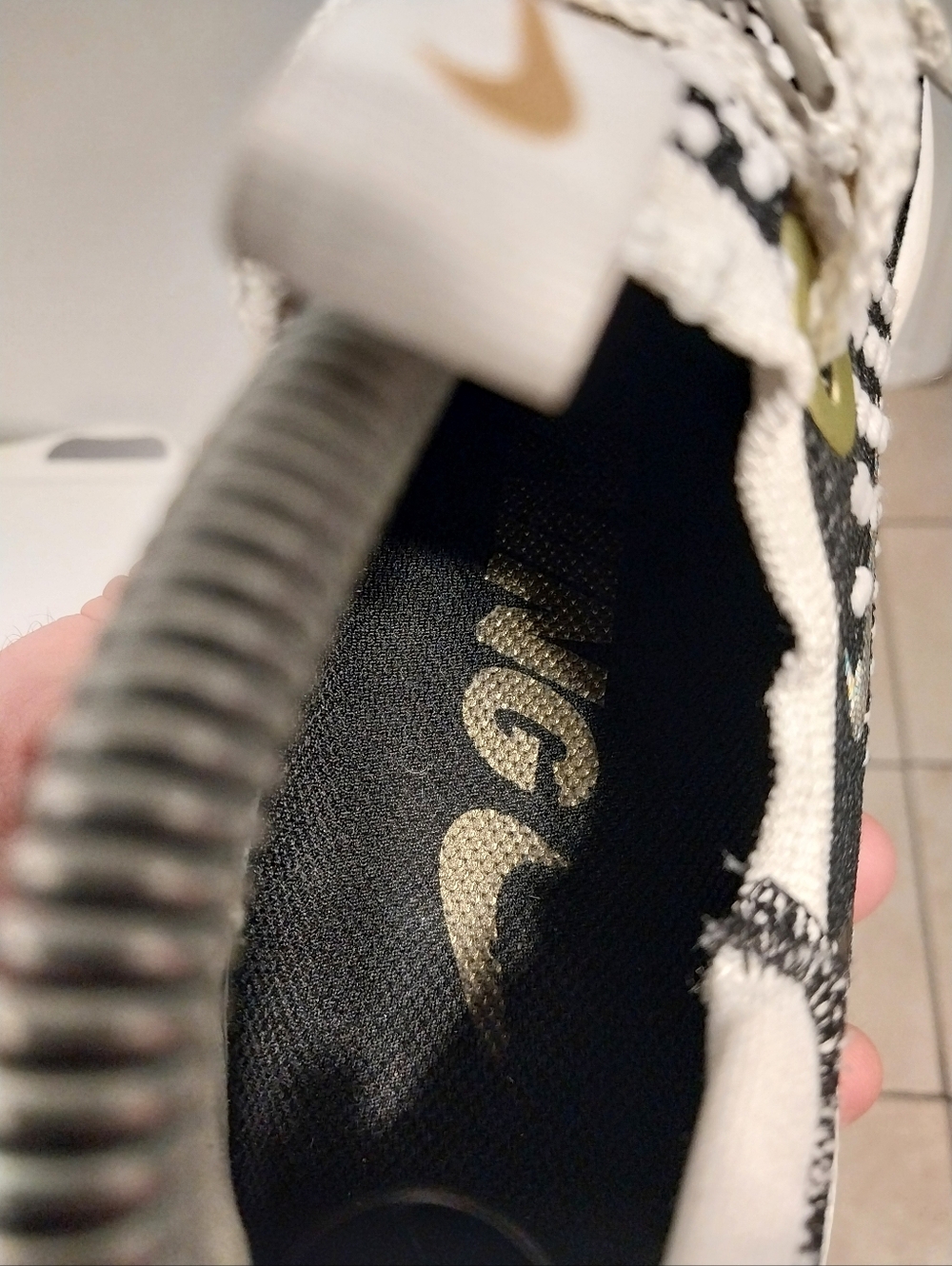 Pre-owned 2021 Nike React Escape Run Flyknit - Picture 11 of 12